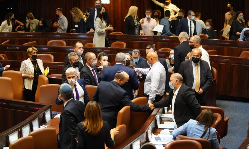 חוק הנצחת טבח כפר קאסם: חברי הקואליציה יתמכו?