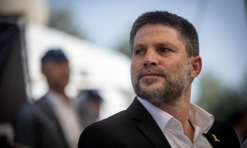 סמוטריץ' בניר עוז: "הגעתי כי יש לי אחריות, כואב את החטופים"