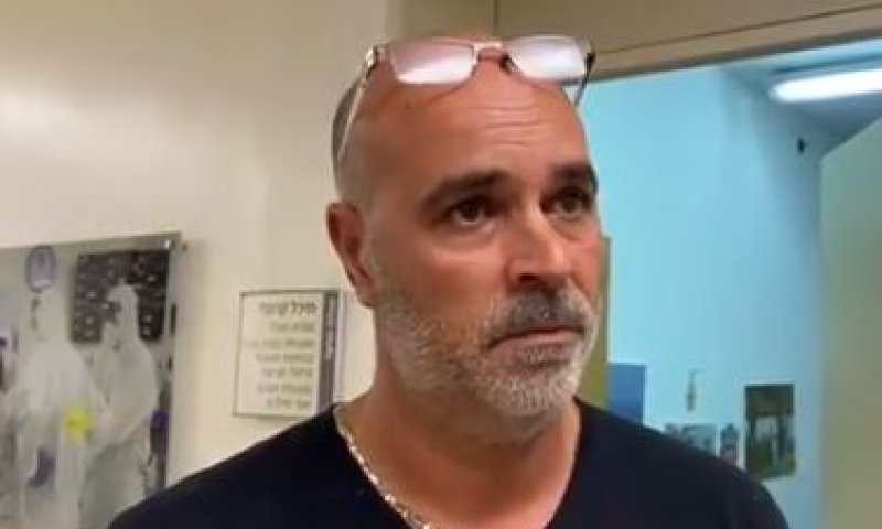 אח הפצוע: "הצוות הרפואי ממליץ שהאב יצא להלוויה"