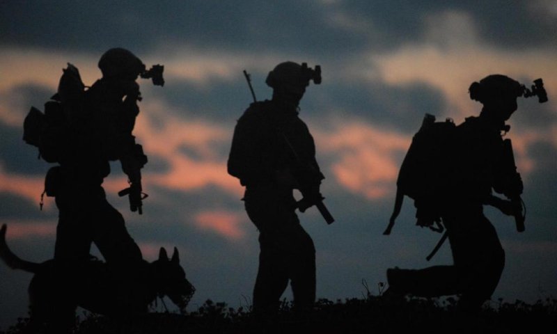 צה"ל חושף: תיעוד פעילות שייטת 13 בעומק לבנון