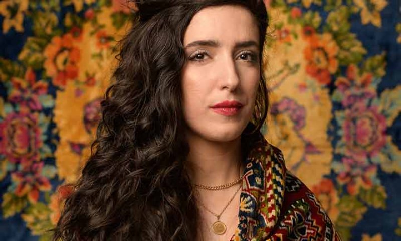 כמה חיכנו: הגלצניקית הסרוגה מוציאה אלבום בכורה