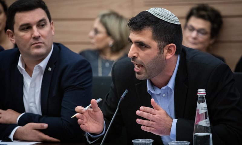 קרעי: מנדלבליט וניסנקורן מטרללים את הממשלה