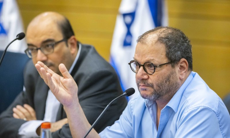 נקבע תאריך לדיונים על הדחתו של עופר כסיף