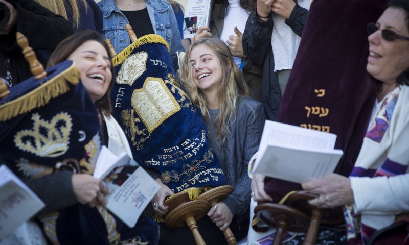 בתקופה האחרונה, הרפורמים הם גנבי הכותל