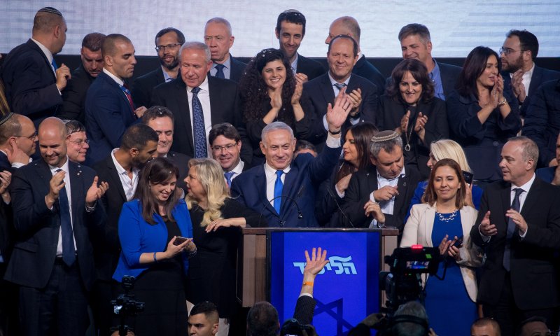 שוב מהפך: יהדות התורה &ndash; 8, הליכוד יורד ל- 35 מנדטים