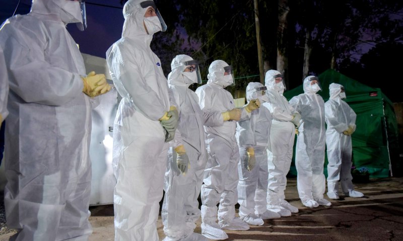 "לחייב את המדינה לשאת בעלות ימי הבידוד"