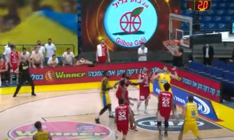 ווינר שוט של ווילבקין מנע סנסציה בחצי הגמר. צפו