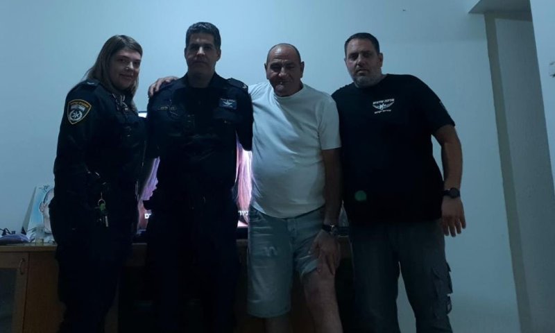 במהלך פעילות: השוטרים ביצעו החייאה והצילו חיים