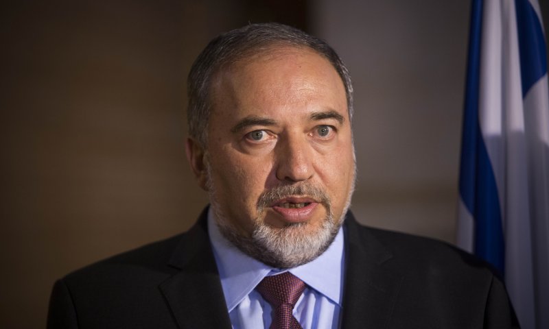 ליברמן: צריך "חומת מגן 2" בעזה