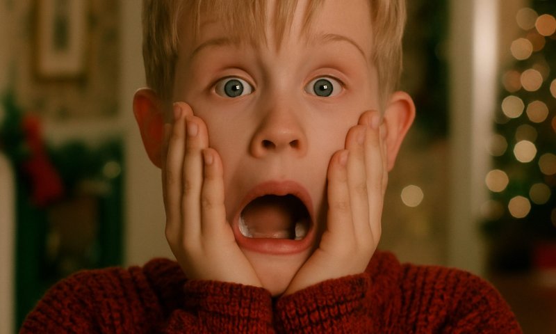 אבל בהוליווד: כוכבת "שכחו אותי בבית" הלכה לעולמה