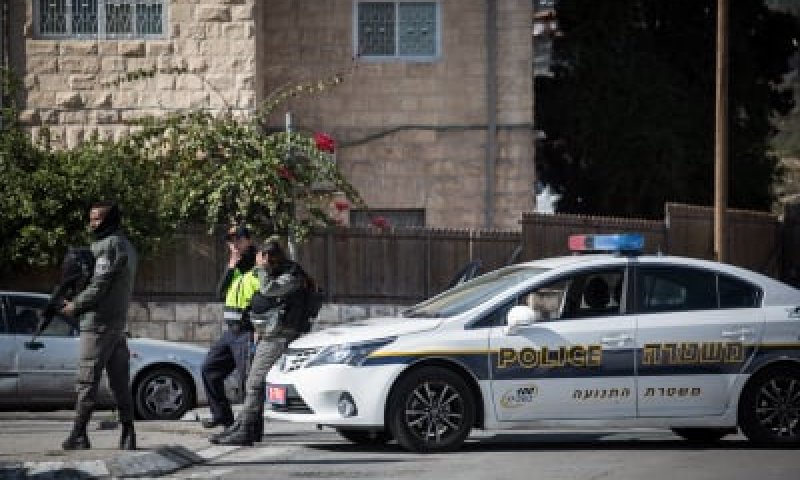 המשטרה פשטה על עיריית נתניה: חשד לשוחד