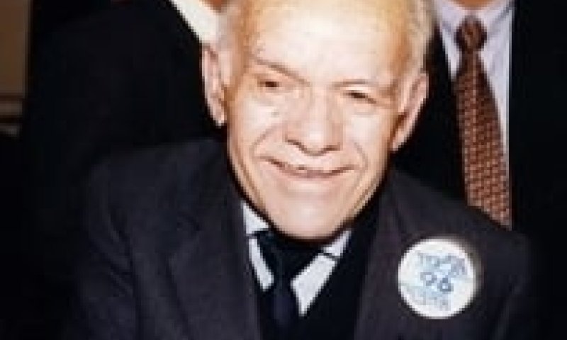 אלפים חולקים בכנסת כבוד אחרון ליצחק שמיר