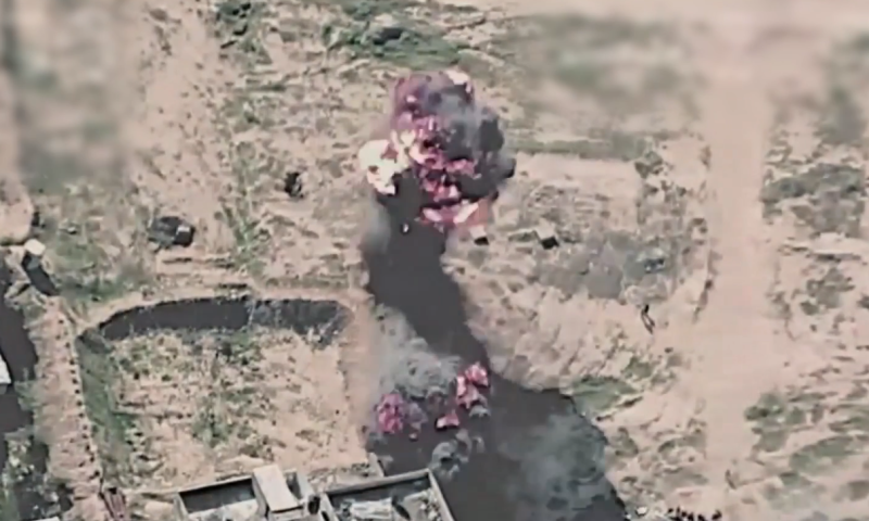 סגר מעגל: הלוחם הכווין וכלי הטיס יירט | צפו