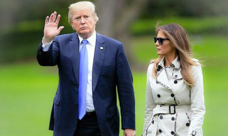 הרשת גועשת: האם מלניה טראמפ משתמשת בכפילה?