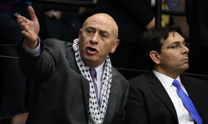 יום באסל: העונש של ראטס &ndash; נזיפה חמורה