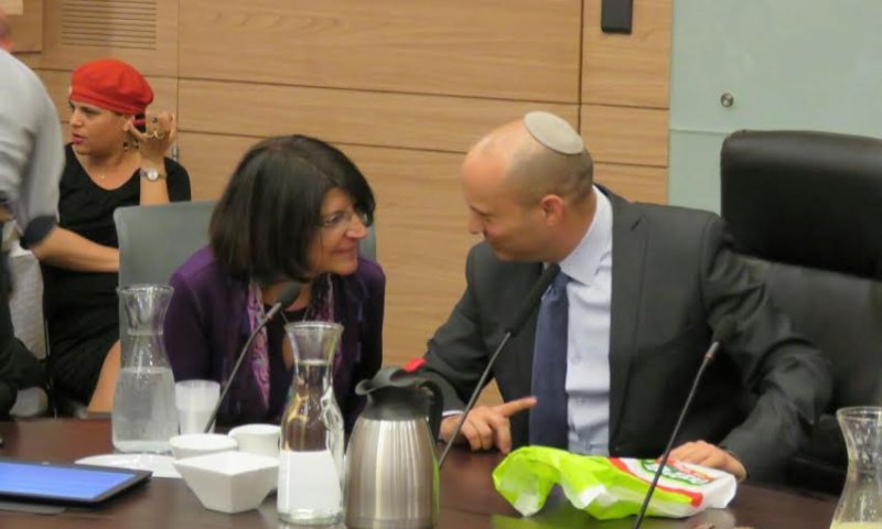 בטקס מרגש: הבית היהודי נפרדה מתמי כנפו