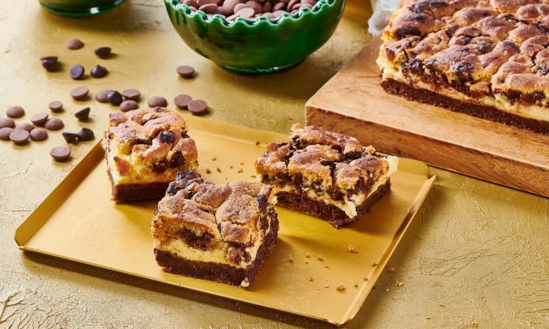 ריבועי גבינה בשילוב בצק עוגיות שוקולד צי&rsquo;פס