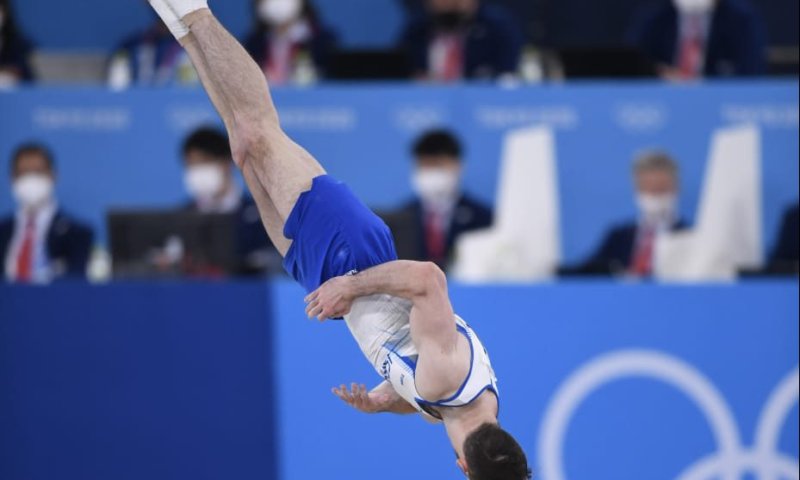 על מה ארטיום דולגופיאט זכה במדליית הזהב? ההסבר המלא