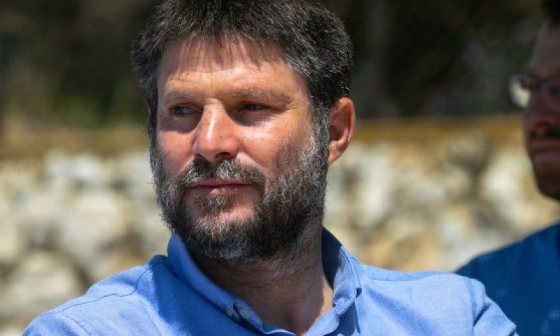 סמוטריץ' באיום: "מנדלבליט יפגוש כוחנות נגדית"