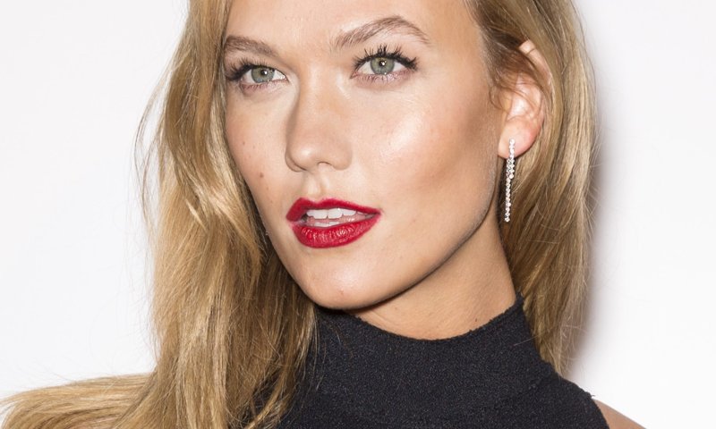 למרות המתקפות: הדוגמנית הבינלאומית הגיעה לביקור חשאי בישראל