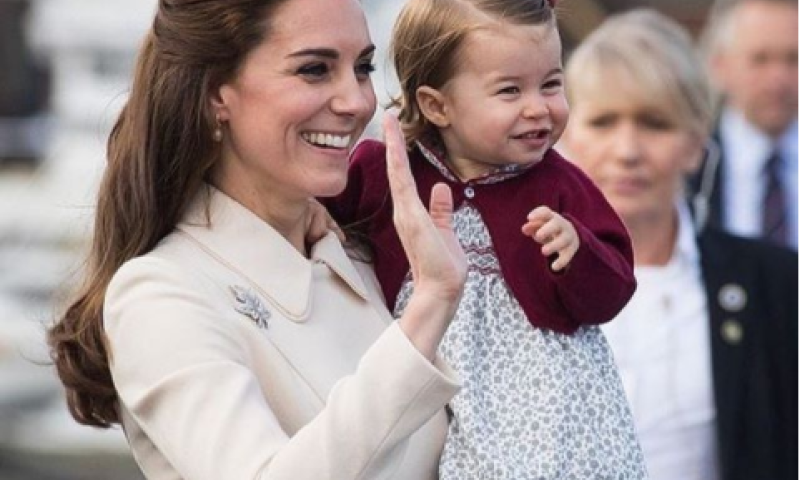 מתוקה: היורשת הקטנה של קייט חוגגת שנתיים של שיק