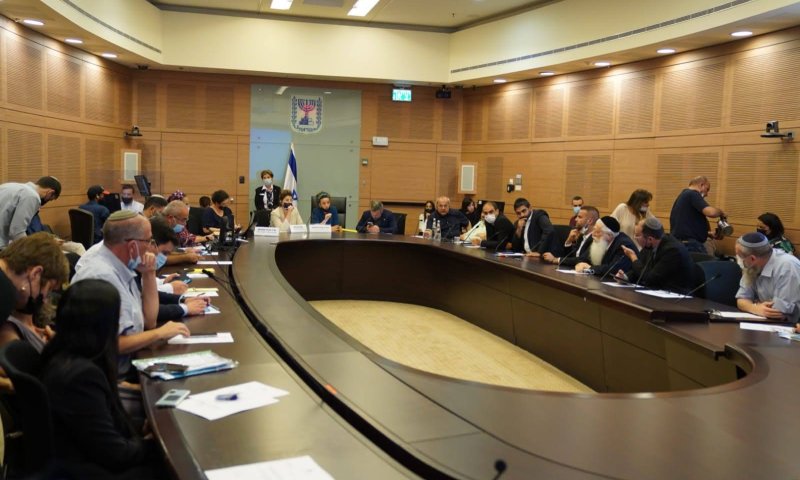 תבוסה לקואליציה: ההצבעה על חוק האזרחות נדחתה