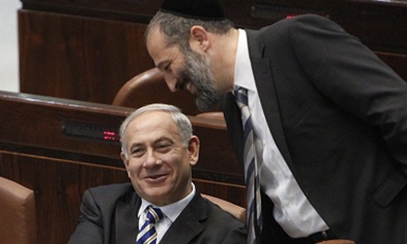 על חודו של קול: 'חוק המרכולים' עבר בכנסת