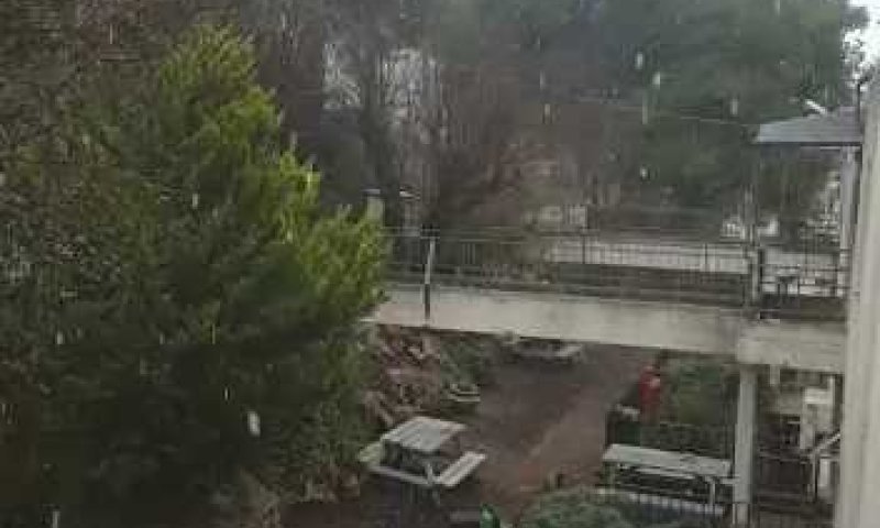 שלג ראשון החל לרדת בגליל העליון. צפו