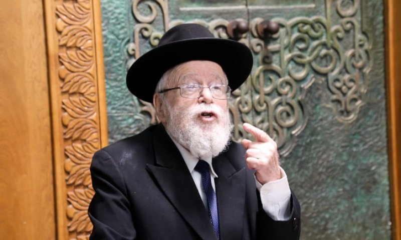 הרב ליאור לרב מלמד: זה לא זרם ביהדות אלא נגד היהדות