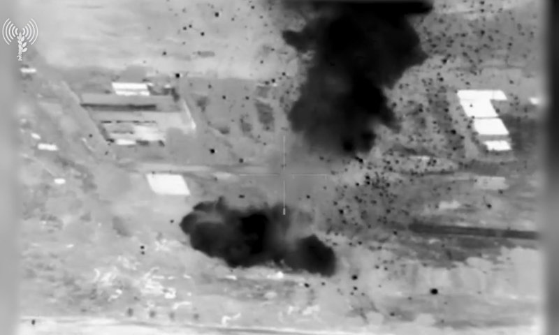 אחרי הצום: צה"ל תקף עמדה צבאית ברצועה