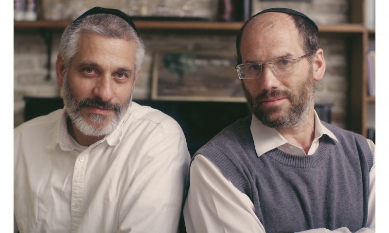 צפו: אביתר בנאי ואהרן רזאל בדואט מפתיע לאלול