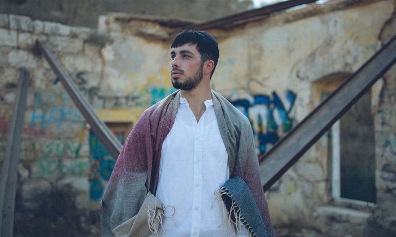 שלוות המאמין: חיים סובר פותח קריירה עם "לא להיבהל"