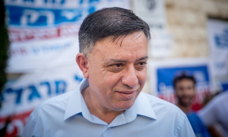 מפלגת העבודה לגנץ: "ברוך הבא, בני"