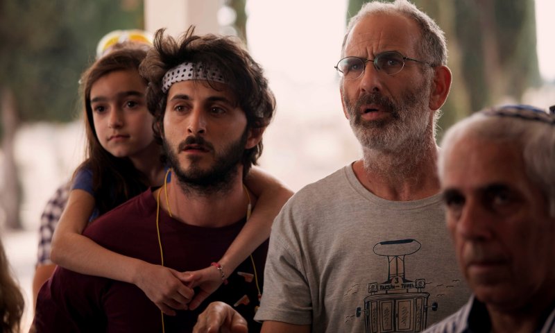 בקורת סרטים &bull; 'שבוע ויום': רוצו לראות, אתמול