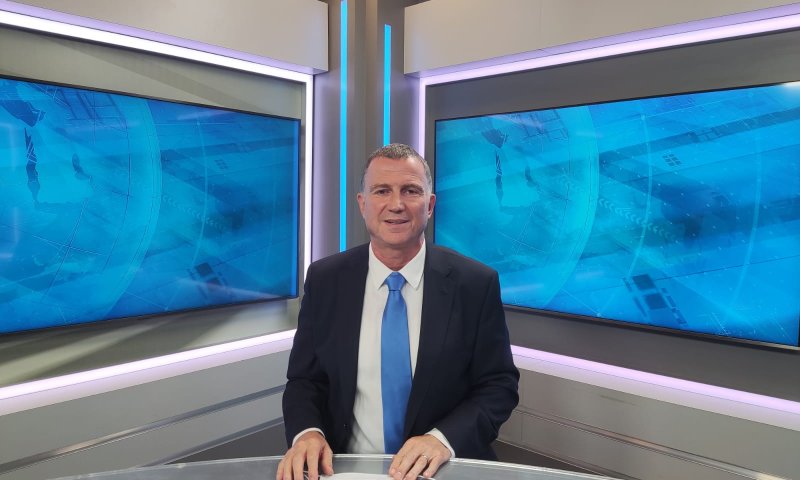 יתמודד מול נתניהו? 'לא אומר שאחכה לעידן שאחרי'