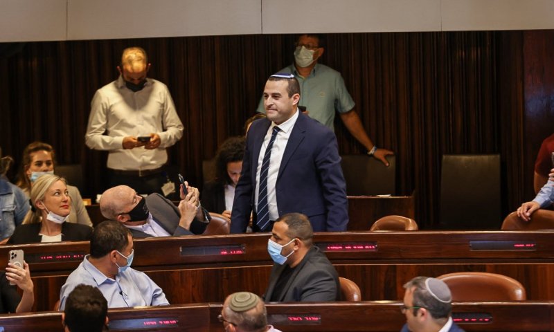 כלפון: "הורסים אתרי מורשת כדי להרוס את ההיסטוריה"
