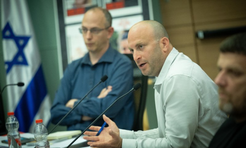 לראשונה: ח"כ מהקואליציה קורא לבחירות אחרי המלחמה