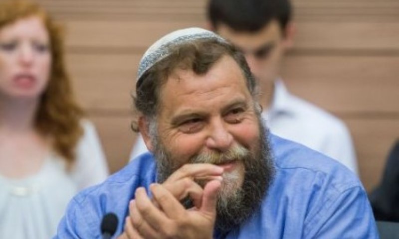 חייל בדואי הטריד חיילת; גופשטיין טיפל