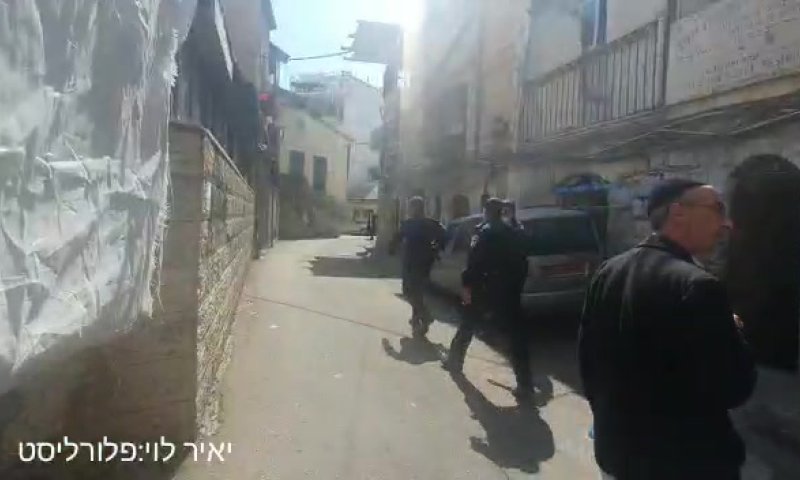 תיעוד קשה: אגרוף לפני חרדי במאה שערים