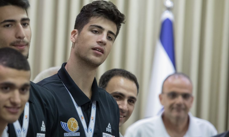 מנפץ תקרות: דני אבדיה עם שיא עונתי בדרך לניצחון אדיר