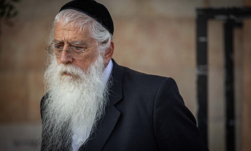 פרוש על סגירת בתי ספר שהפרו הנחיות: "פטרונות וניתוק"