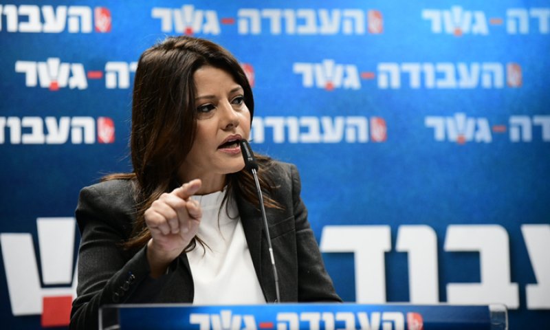 עמית סגל: אורלי לוי חיסלה חשבונות בעיתוי המתאים