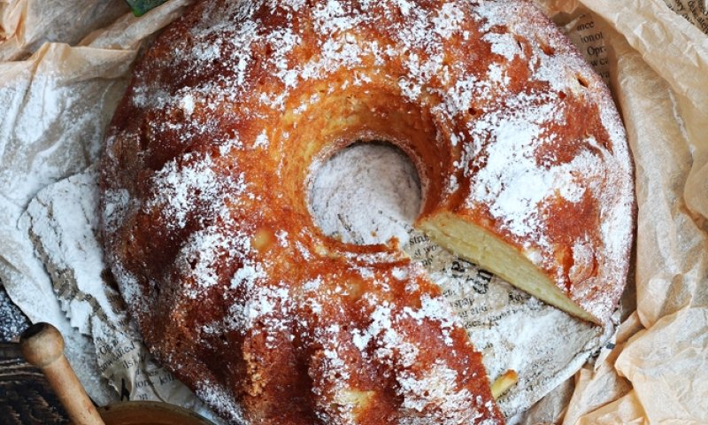 שאריות של החגים: מתכון קל לעוגת תפוחים בחושה