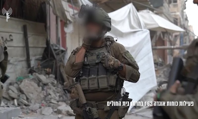 צפו: שייטת 13 פושטת על בית החולים שהפך למפקדת חמאס