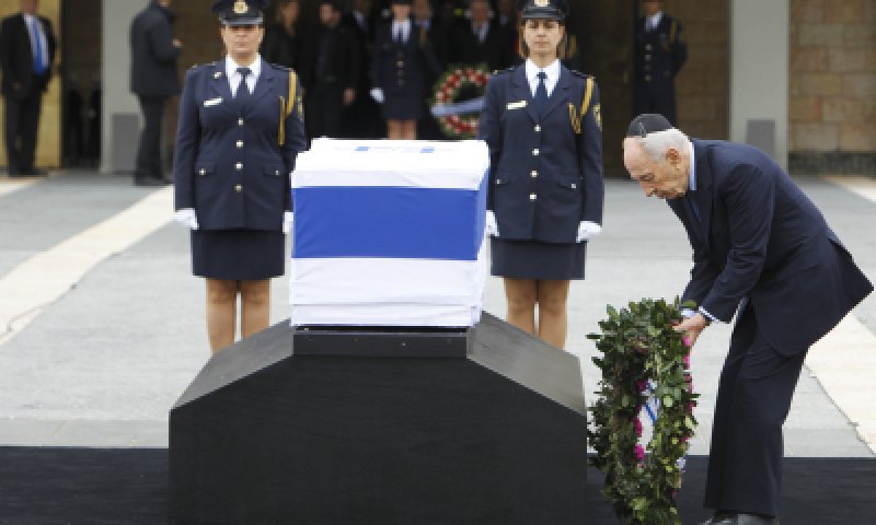 לקראת הלוויתו של שרון: שתי רקטות נורו מרצועת עזה