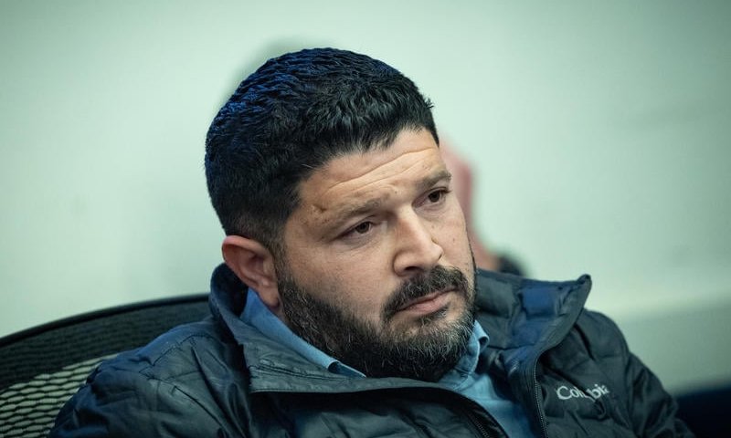 אלמוג כהן זומן לתת עדות על פרשת שדה תימן והודיע: "לא אתייצב"