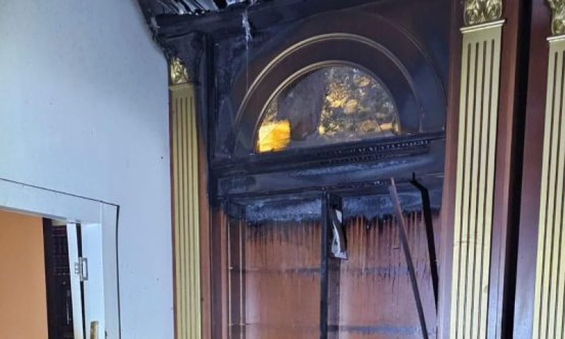 הותר לפרסום: חרדי הצית את בית הכנסת של הרב&nbsp;יצחק&nbsp;יוסף