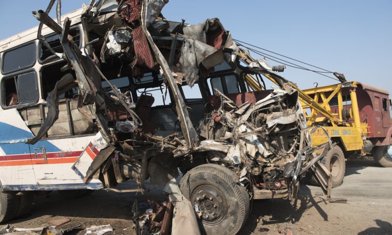 אסון בהודו: 8 הרוגים ועשרות פצועים בתאונה בין משאית לטרקטור