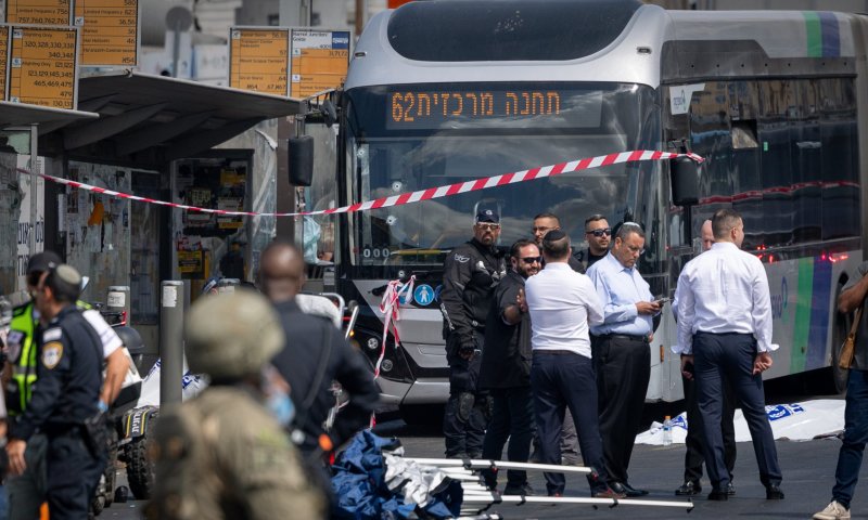 המחבלים הגיעו מיו"ש: צה"ל מכתר כפרים בפאתי רמאללה