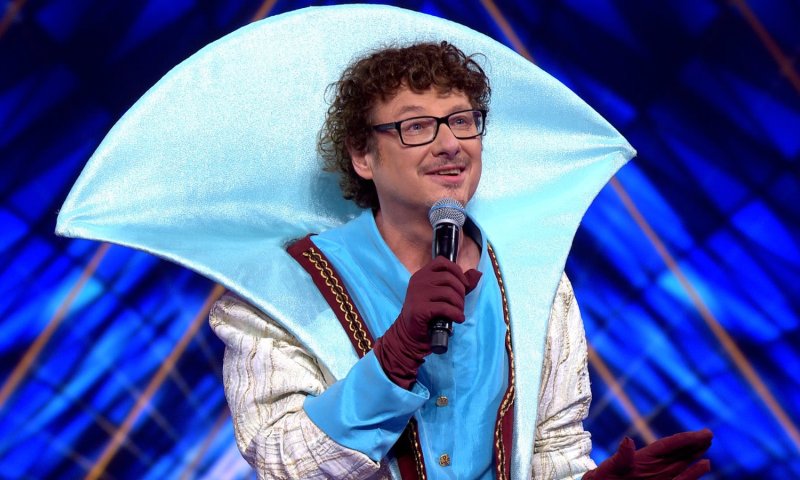 הזמר במסכה מגיע לגמר: מי מסתתרים מאחורי המסכות?